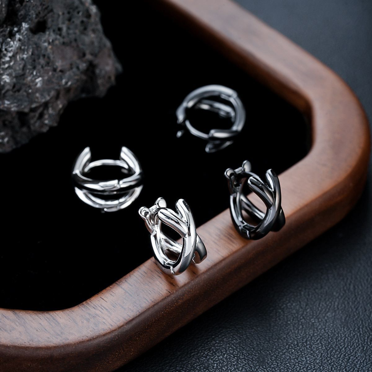 Japanese and Korean Dongdaemun Earrings for Men, Hoop Earrings for Women, Simple Style, Three-Dimensional Double Ring Cross Earrings, Earrings, Trendy Earrings