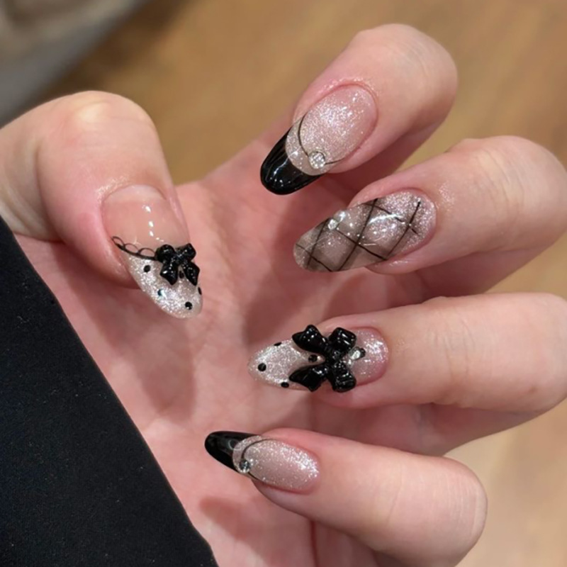 Gothic Cool Cat-Eye Style Short Almond Nails with Black Bow Nail Art, Wearable Fake Nails Gothic Cool Cat-Eye Style Short Almond Nails with Black Bow Nail Art, Wearable Fake Nails