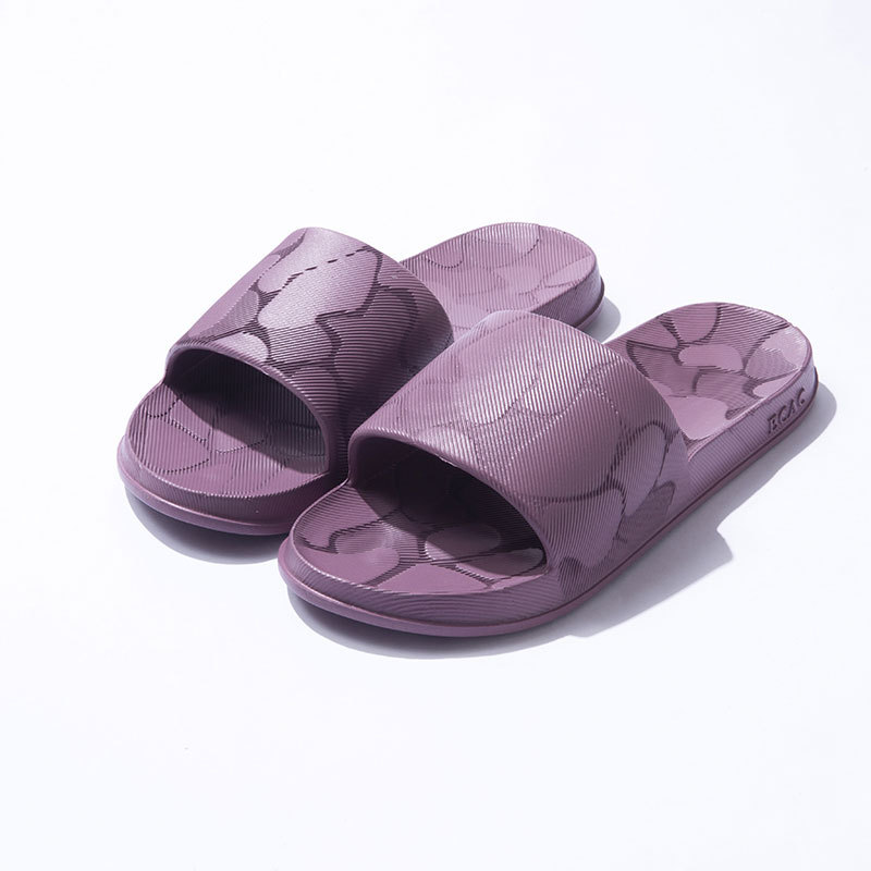 Sensación de mierda pantuflas mujeres verano 2025 nuevas parejas exteriores uso en casa baño antideslizante sandalias y pantuflas de hotel para hombres