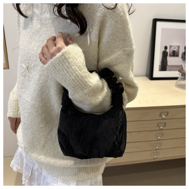 2024 Autumn/Winter ins solid-color stylish handbag with underarm pleats, a gentle Korean-style single-shoulder bag for women undefined