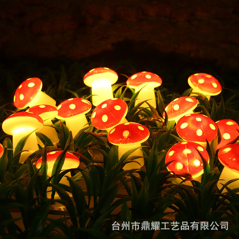 2023 new LED mushroom light string girl room red mushroom decorative lights Christmas holiday small lights atmosphere lights