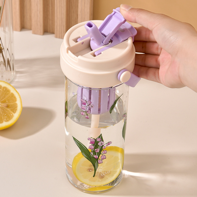 Lirio de alto valor, taza de té de frutas resistente a altas temperaturas en verano