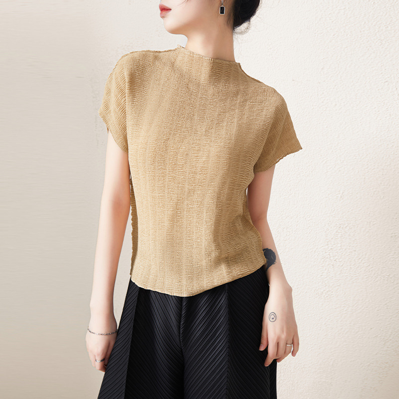 Japanese Imported Wrinkle-Resistant, Easy-Care, Breathable, Stretchy Short-Sleeve Top, Solid Color, Simple, Versatile Pullover Shirt with a Cool Feel