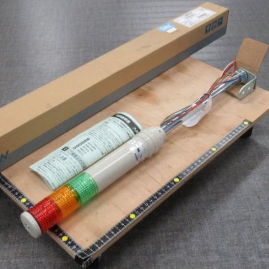 Японская сигнальная лампа со стрелкой LOULB-24-1 LOULB-24-2 LOULB-24-3