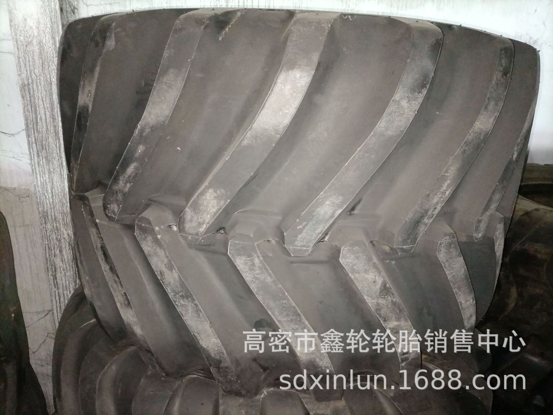 长期供应 48X31.00-20 农林轮胎 48*31.00-20 异形轮胎