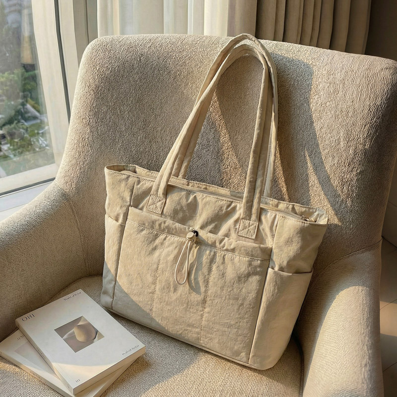 Fashionable and Simple Tote Bag with Large Capacity, Shockproof and Drop-Resistant, High Aesthetic Value, 15/ 16inch Inch Women's Shoulder Computer Bag