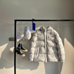 メンズ冬用綿コート、スポーツとレジャー、男性と女性用のルーズフード付き綿コート、メープルリーフ迷彩メンズノースフェイスドロップシッピング