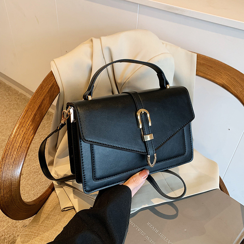 Bolso cuadrado pequeño retro de nicho de alta gama bags2024 otoño e invierno nuevo bolso femenino textura simple bolso bandolera