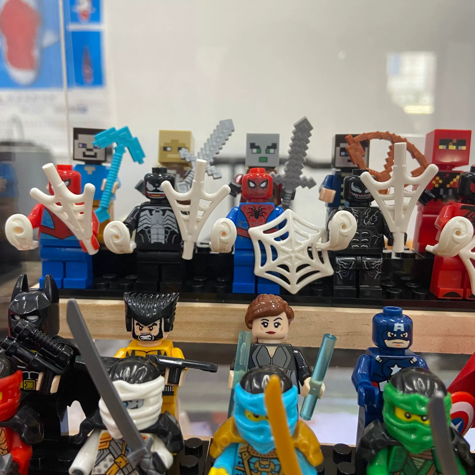 (Cross-border trading), constructor, minifigures, weapon, small particles