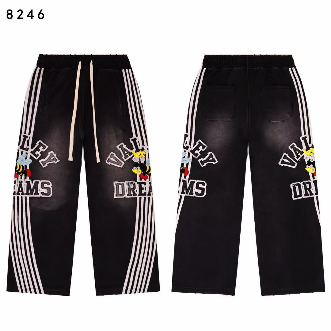 Vale Forever Valley Dreams Sweatpants Bee Striped Black