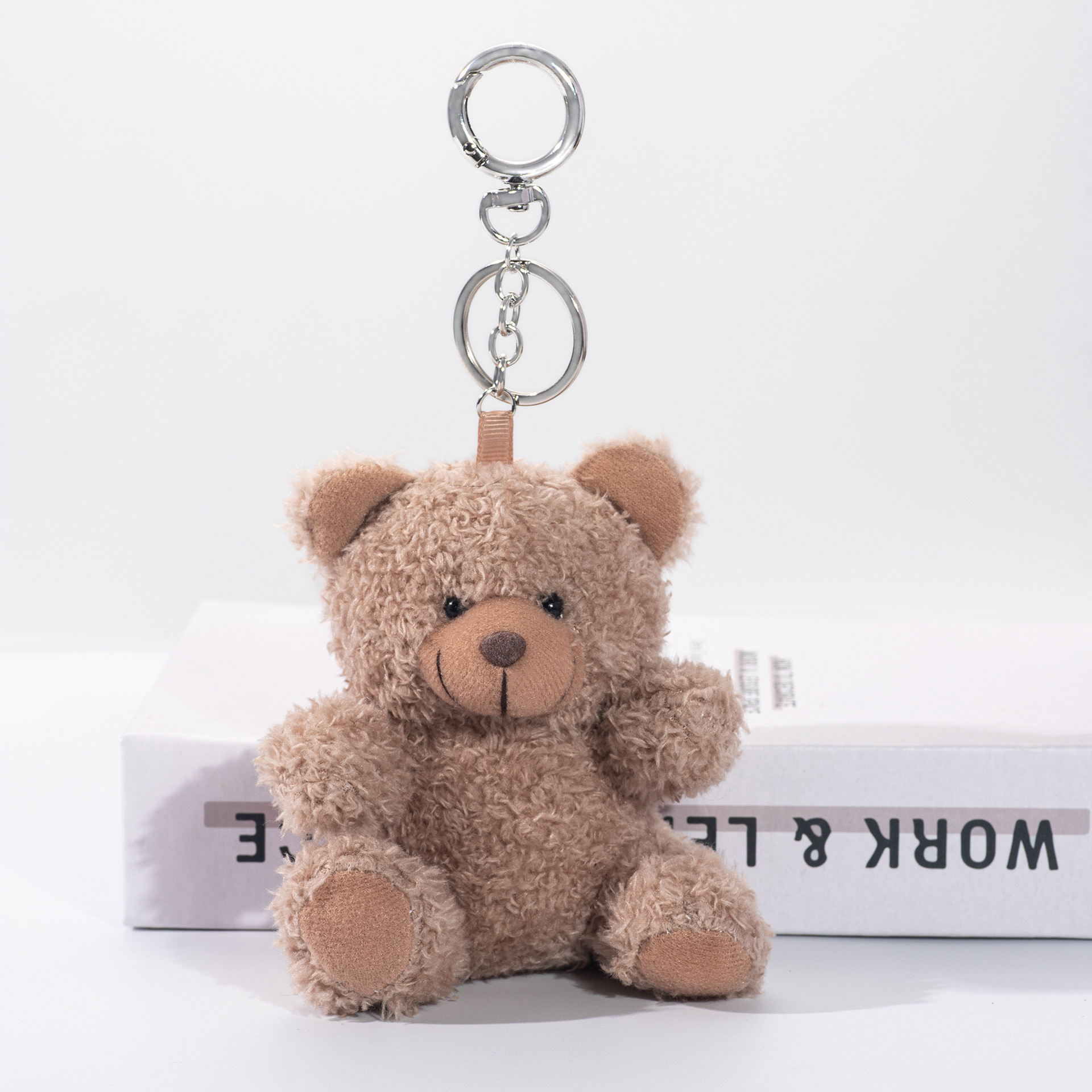 Cartoon peluche Teddy Bear bolso colgante llavero creativo accesorios de muñeca bolso colgante bolso