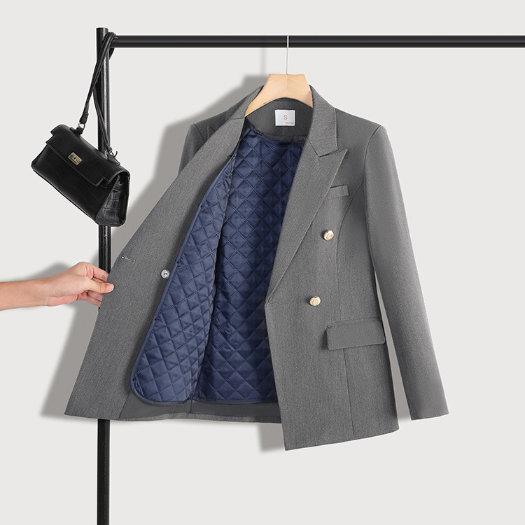 B6301 gray suit + 009 quilted