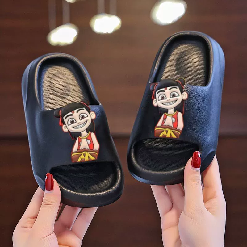 Детские летние мультяшные slippers для мальчиков, нескользящие слайды, семейный стиль, мягкая подошва