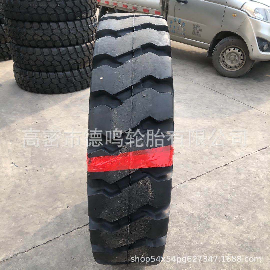 Neumático de camión volquete de cuerpo ancho 14.00-24 neumático de camión de ingeniería 1400-24 neumático de mina