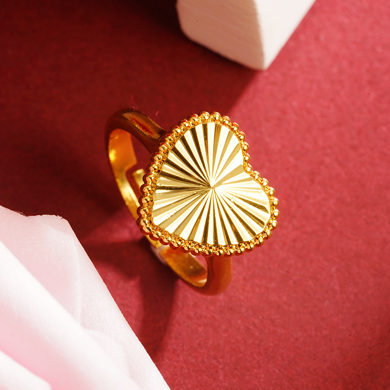 Vietnam Sha Jin amor anillo vivo corazón de melocotón flores de alto nivel con un pequeño libro rojo con el mismo diseño de diseño de fábrica