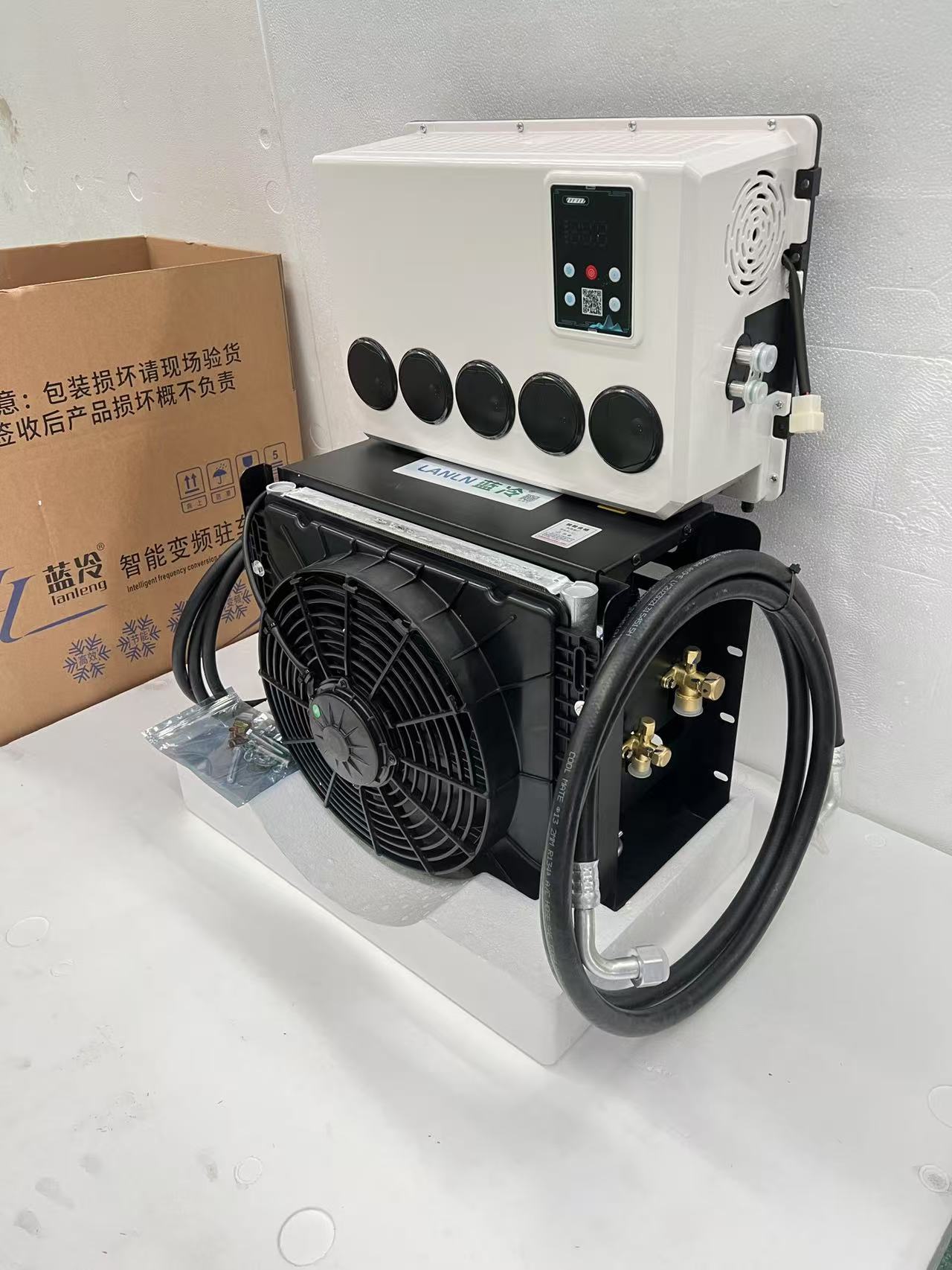 Large truck parking air conditioner 24v refrigeration intelligent frequency conversion car modification 12v car air conditioner excavator engineering vehicle