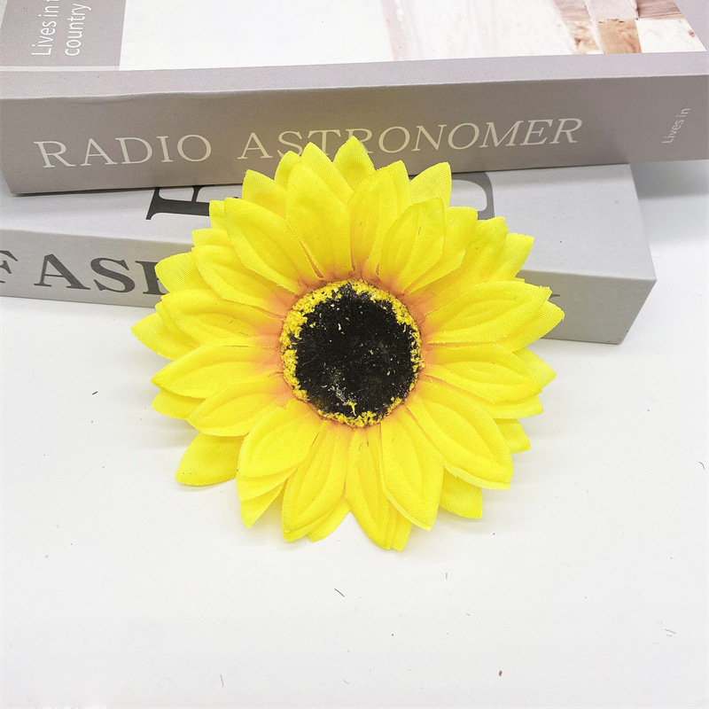 Flor artificial diy multi-capa de cabeza de flor de seda flor falsa decoración de la boda flor de seis pétalos Flor de la cabeza de la ópera Margarita