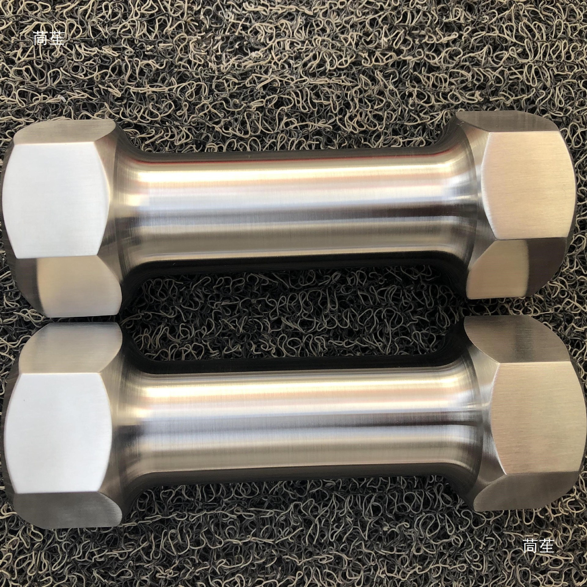Hexagonal Dumbbell 304 Stainless Steel Fixed One-Piece Dumbbell Men's and Women's Hexagonal Dumbbell Arm Muscle Training Home Fitness Equipment