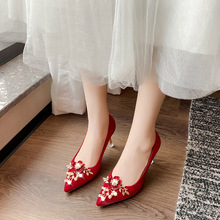 中國風時裝新娘婚鞋2022新款時尚尖頭細高跟仙女水鑽禮服鞋潮