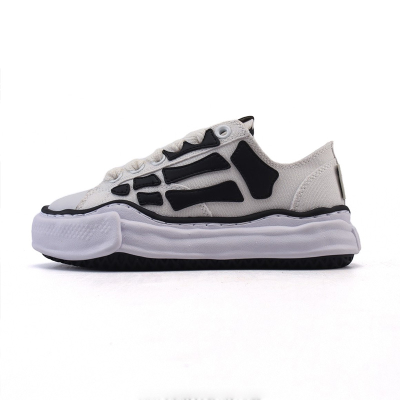 Explosiones transfronterizas MMY disuelven zapatos de hueso, zapatos de skate de suela gruesa, TK explosiones de pareja universal