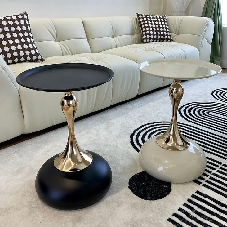 Nordic Retro Sofa Side Table Living Room Coffee Table Small Table Iron Side Table Bedside Storage Rack Balcony Leisure Round Table