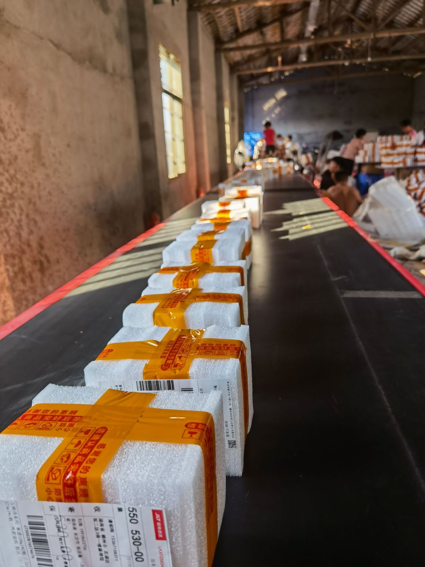 厂家供应白色珍珠棉酒瓶缓冲快递包装泡沫/白色珍珠棉包装