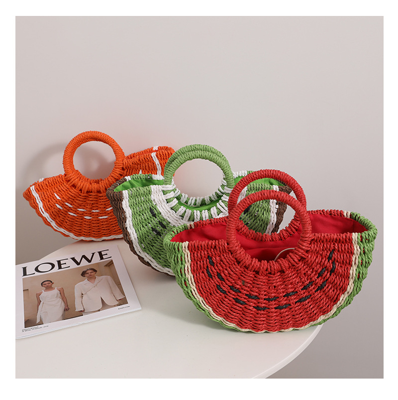 Women's Medium Spring&summer Straw Watermelon Vacation Shell String Straw Bag display picture 5