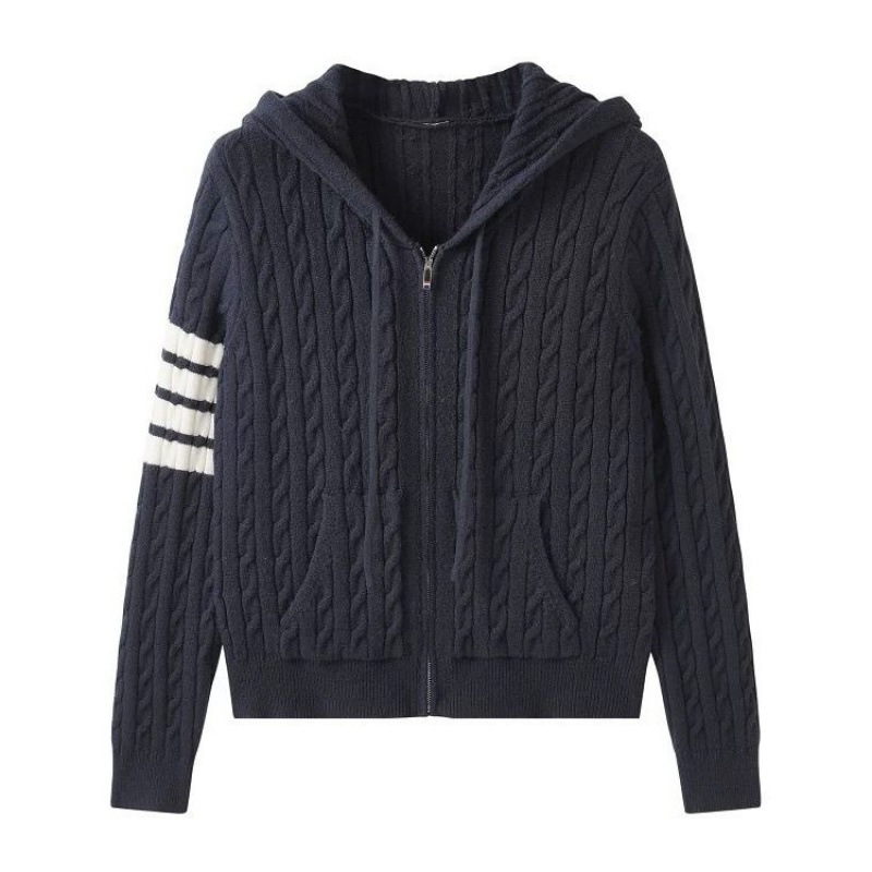 demi-season knitted cardigan with hood with zipper