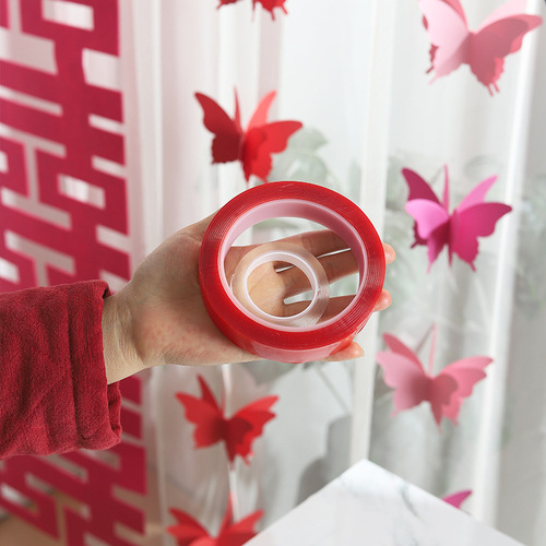 Wedding special paper tape wedding room decoration decoration balloon pendant paste happy words used together will not damage the wall and easy to tear