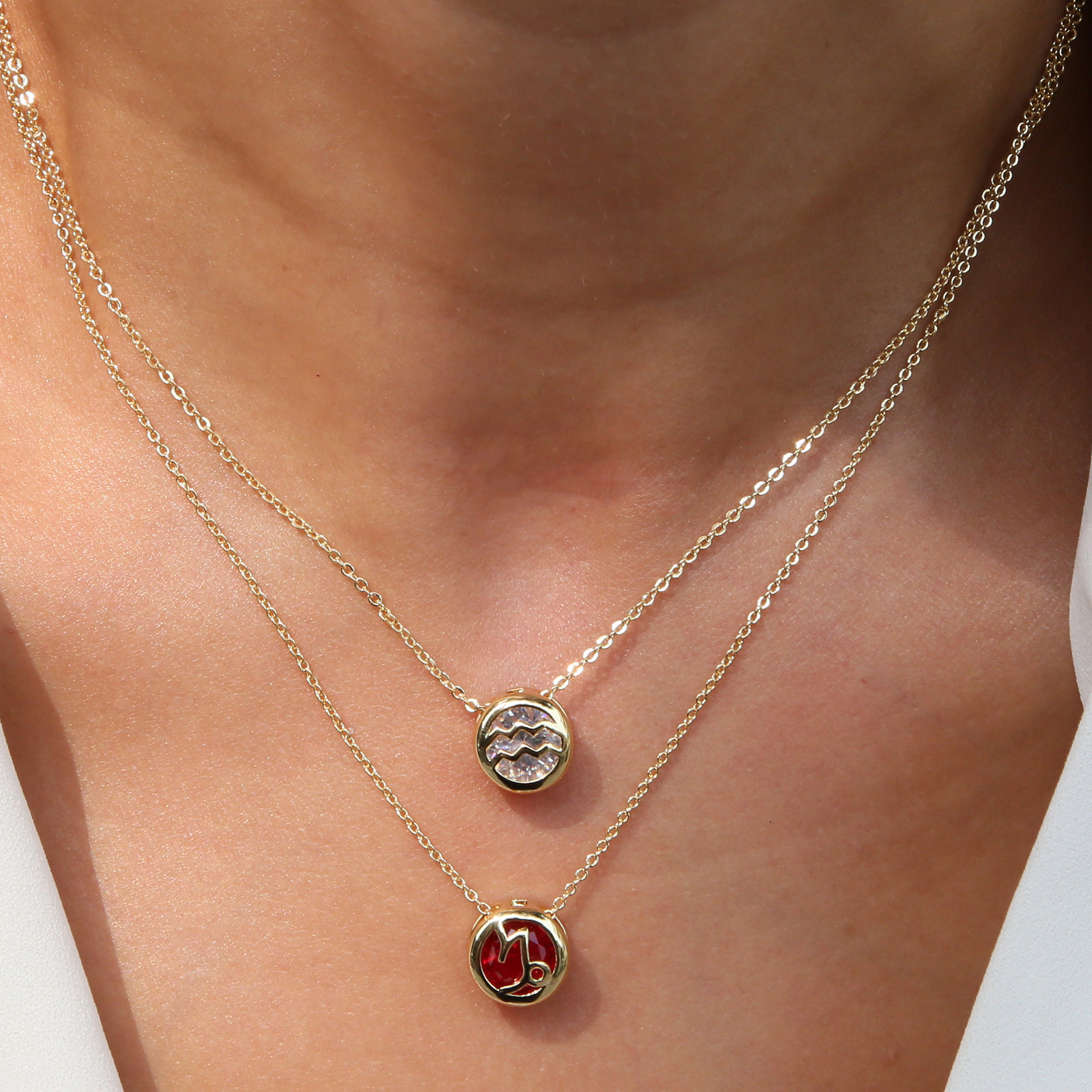 Brass 18K Gold Plated Plating Hollow Out Inlay Constellation Zircon Pendant Necklace display picture 3