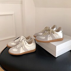 银色德训鞋女春秋款百搭休闲平底鞋韩版女学生增高运动小白鞋女