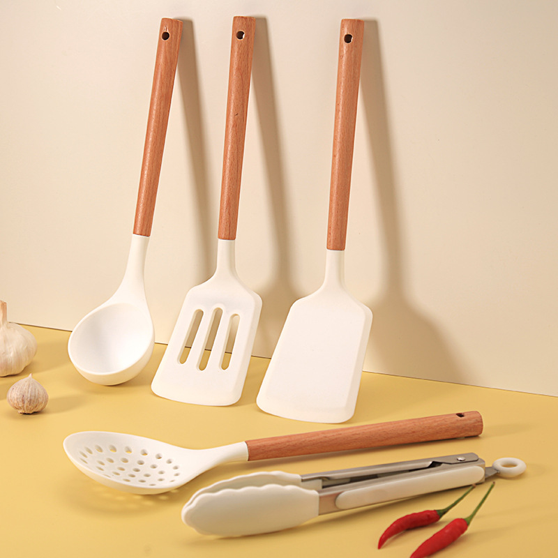 Silicone spatula, spoon, 5-piece kitchen utensil set, food-grade non-stick pan, high temperature resistant silicone kitchen utensil set