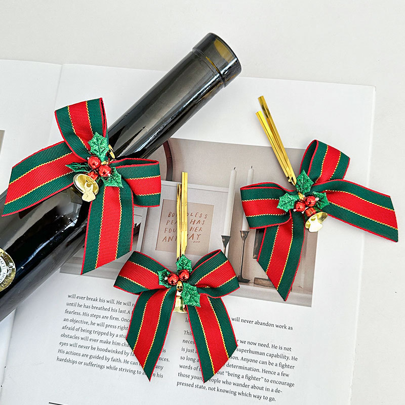 Christmas Bell Bow Decoration Tie Christmas Tree Pendant Accessories Red and Green Stripe Bow Bell Tie