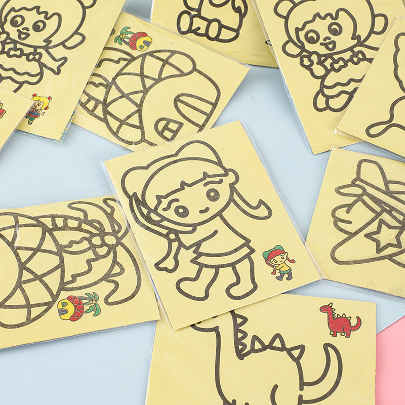 Red celebridad en línea barraca de productos pequeños juguetes luminosos jardín de infantes recompensas anillo de niños Yiwu barraca de productos pequeños