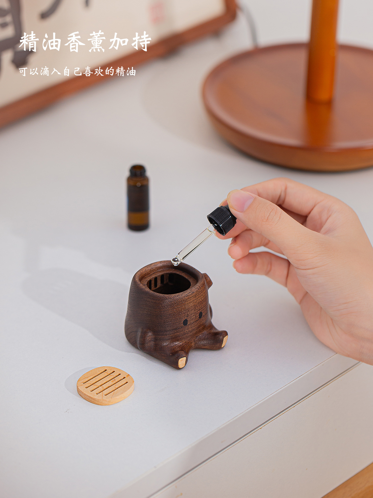 Creative Solid Wood Car Air Freshener Solid Wood Car Air Vent Fragrance Central Control Decorative Ornament Gift
