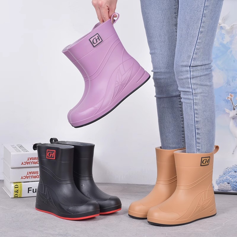 耐磨时尚百搭成人外出水靴防滑厨房加厚防水女士雨靴女韩版雨鞋女