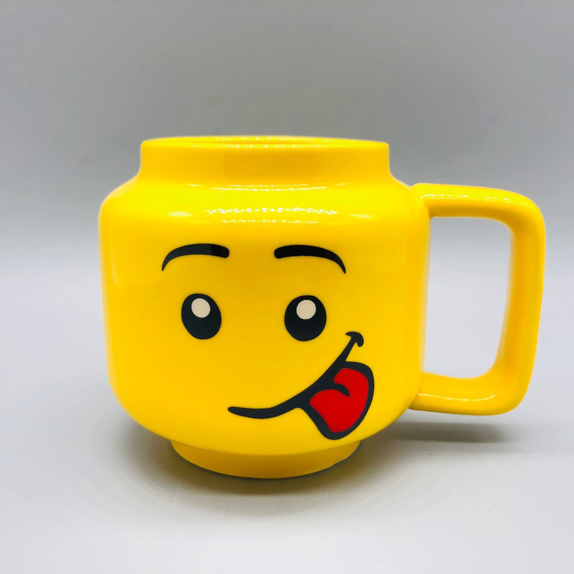 Expresión facial linda taza de cerámica pequeña cabeza de muñeca taza de cerámica linda cara sonriente taza de bebida taza de regalo para niños