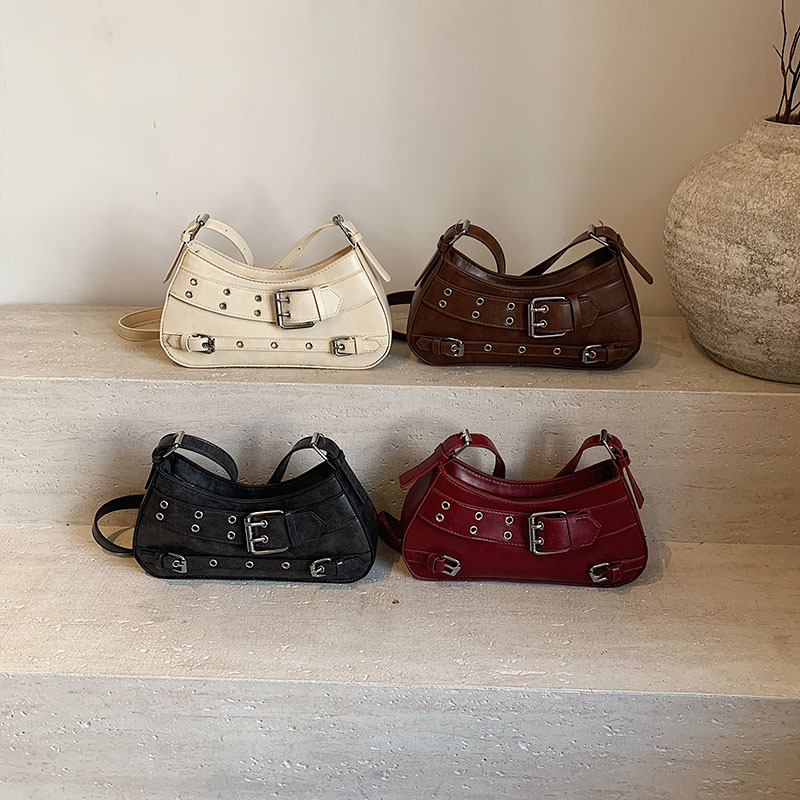 Bolso de moda de locomotora personalizado 2025 primavera nueva chica cool bolso de mujer bolso de hombro bolso de mochila retro personalidad