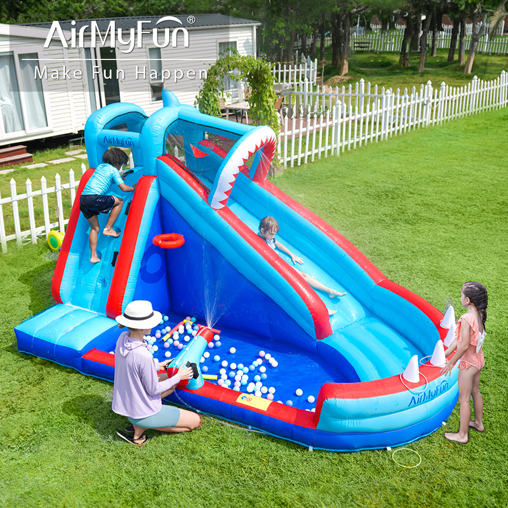 AMF castillo infláble indoor chorro de agua tobogan juguete infantil cama de salto antideslizante pequeño castillo infláble