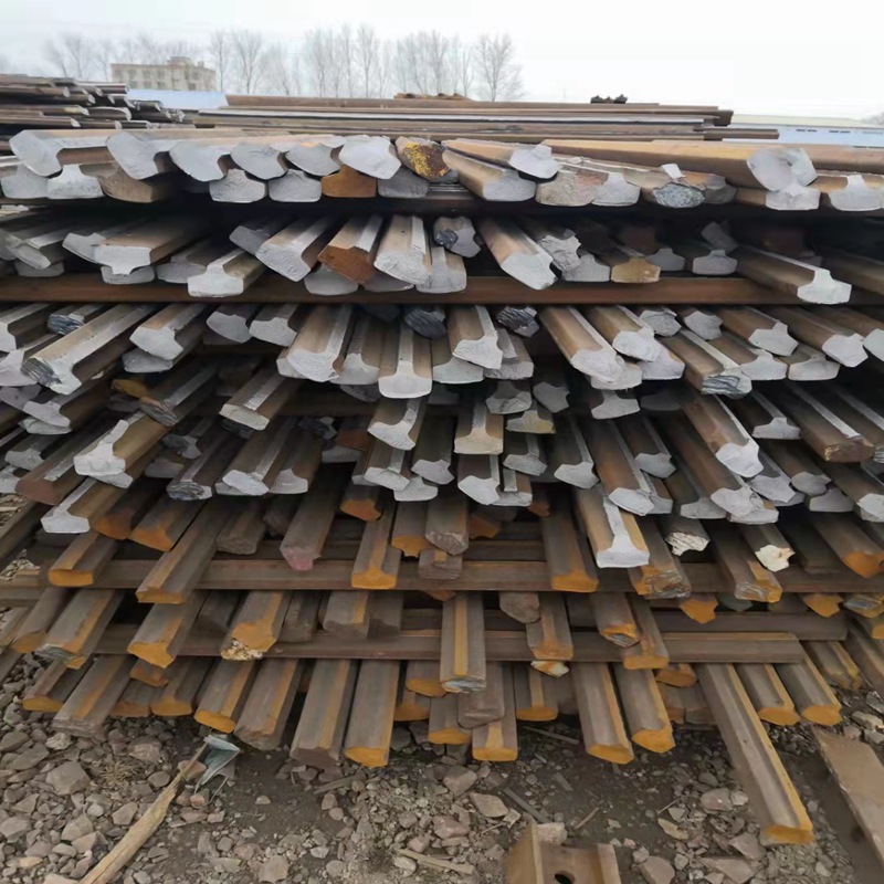 旧铁路 煤矿用道轨 起重航吊用重轨 钢轨 现货 火车轨道用耐磨