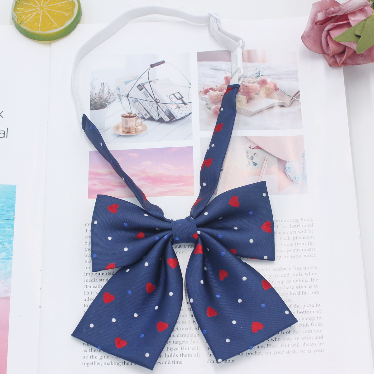 Fabricante en stock amor boxeador pajarita coreana estilo de la Universidad chica lindo arco JK uniforme pajarita collar flor