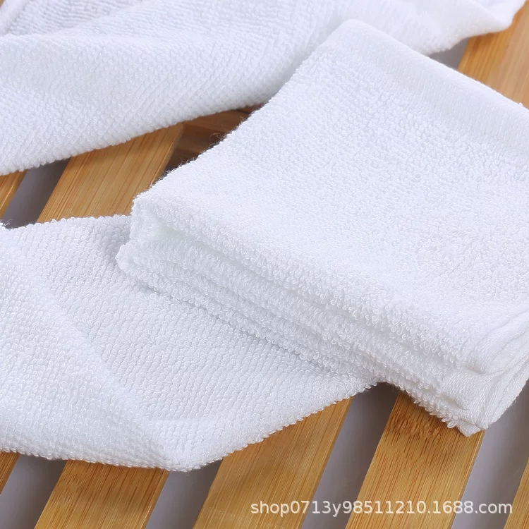 Handkerchief for kindergarten, eating bib, 20 gram, for karaoke bars, increased thickness, water absorbent