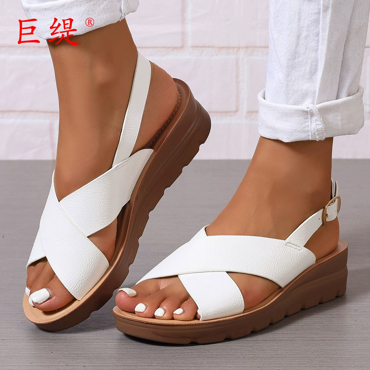 Внешняя торговля женская обувь большого размера wish Amazon Лето Европа и США Юго-Восточная Азия Плоская подошва большой размер 43 Женские сандалии на толстой подошве