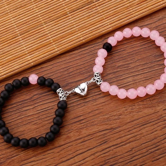 Brazalete de pareja de corazón nicho femenino diseño sensación de absorción de piedra de hierro tendencia brazalete conjunto de joyería transfronteriza