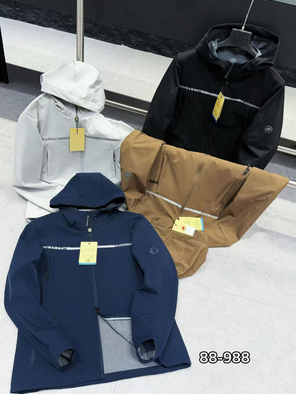 Men's softshell jacket, spring/autumn, hooded, windproof, waterproof, breathable, outdoor windbreaker, 595-0075 Men's softshell jacket, spring/autumn, hooded, windproof, waterproof, breathable, outdoor windbreaker, 595-0075