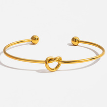 静俏设计感经典风18K金不锈钢线径打结绳结爱心开口手镯潮流饰品