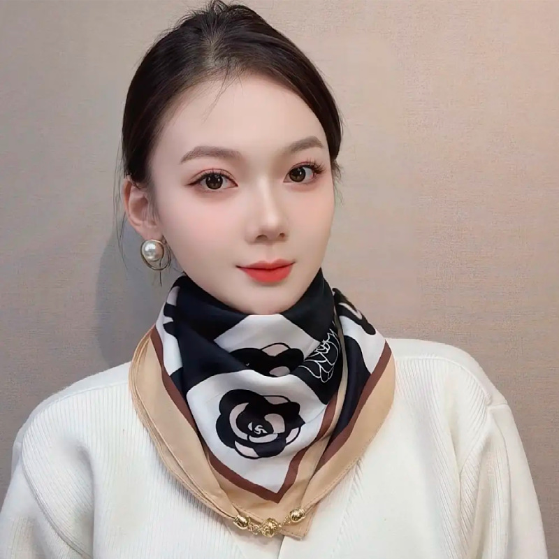 체커보드 동백 + 자석 버클 스카프