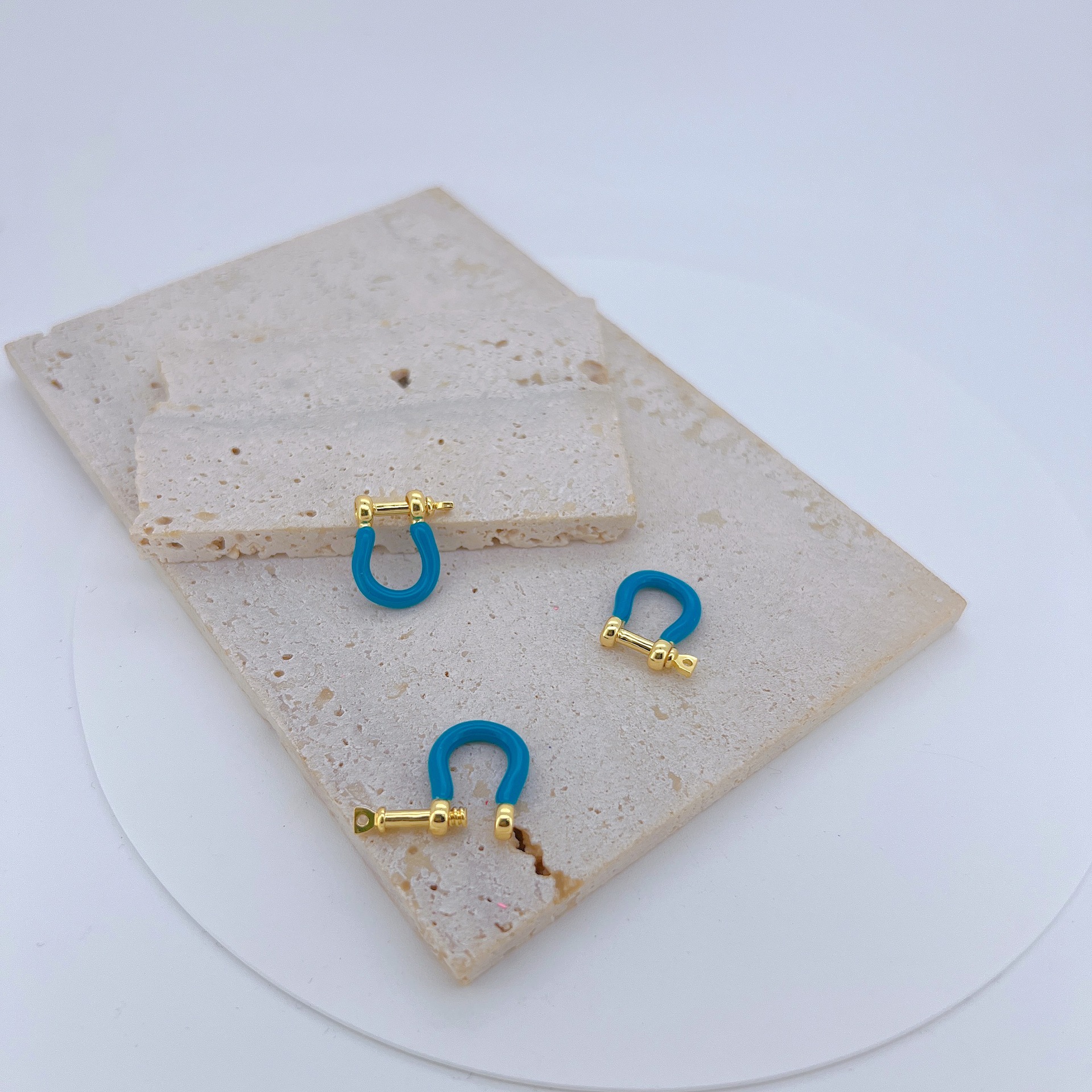 1 Piece 15*18.7mm Copper U Shape Jewelry Buckle Jewelry Accessories display picture 7