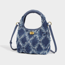 tb包包代加工新款小众电商女包定制斜挎菱格帆布包品牌单肩水桶包