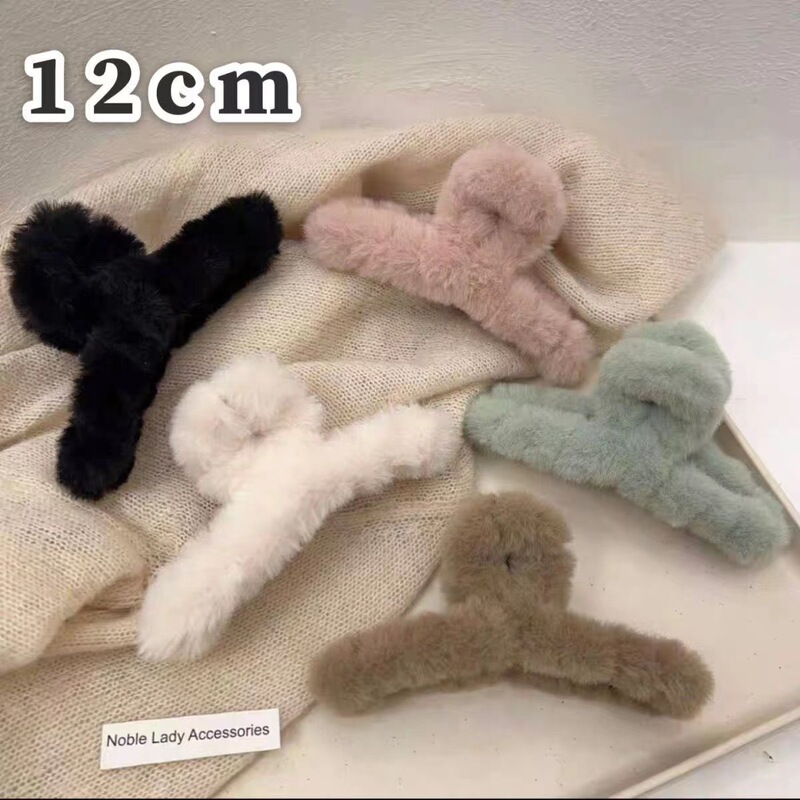 Autumn and Winter Plush Hair Clip Korean Style Hair Clip Large 12cm Hair Clip Back of Head Hair Shark Clip Lazy Hair Clip Card Autumn and Winter Plush Hair Clip Korean Style Hair Clip Large 12cm Hair Clip Back of Head Hair Shark Clip Lazy Hair Clip Card